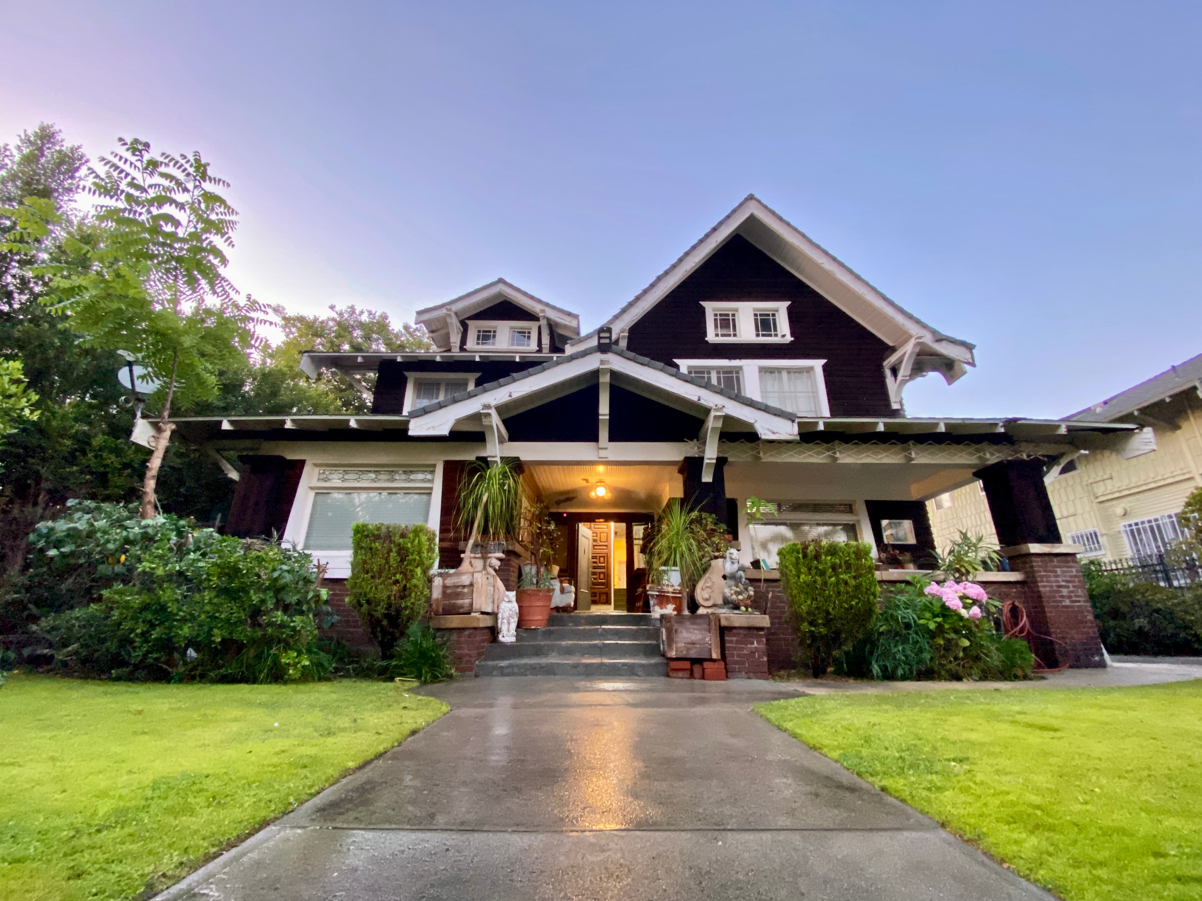 Jim Craftsman Exterior Image 4