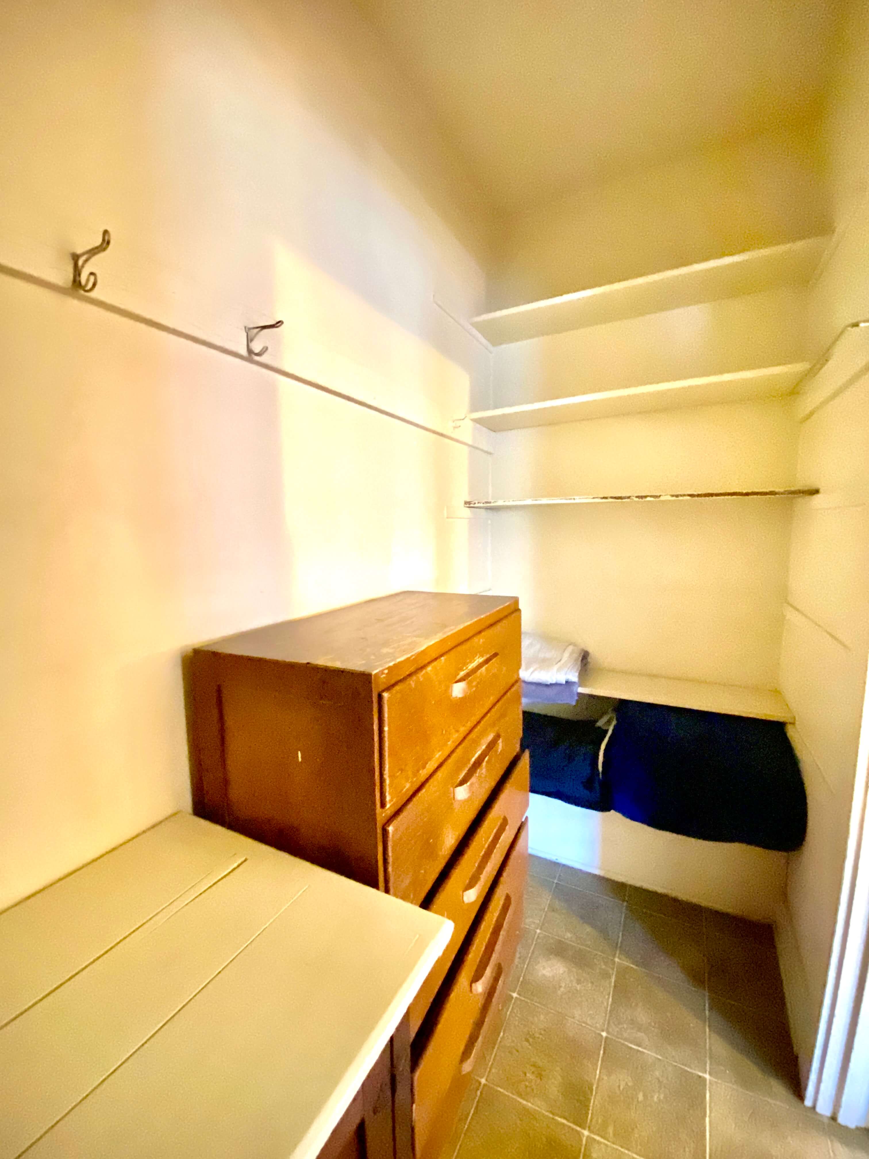 USC Student Housing - Bedroom Setup at Jim