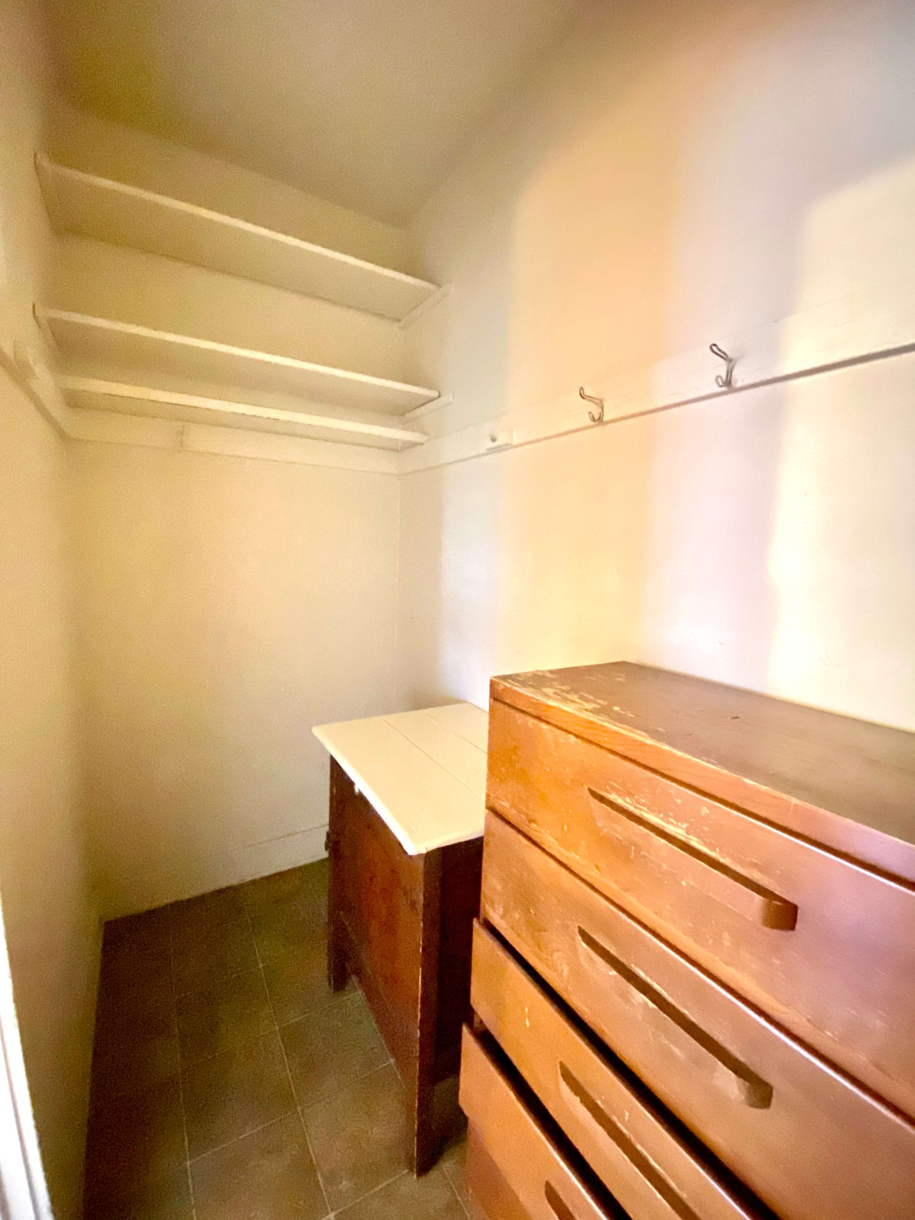 USC Student Housing - Room Amenities at Jim