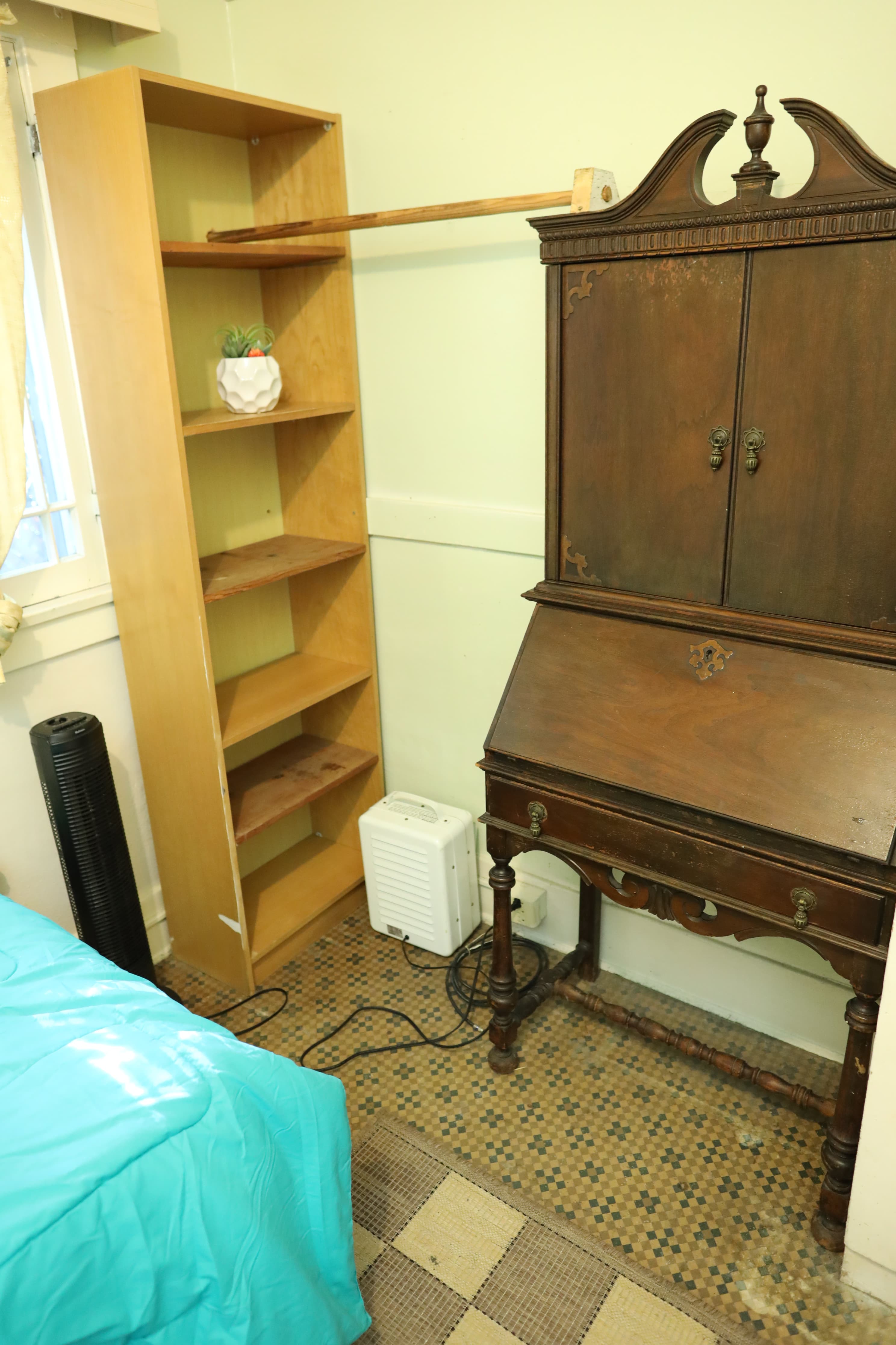 Jim Property Room 7 Image 3