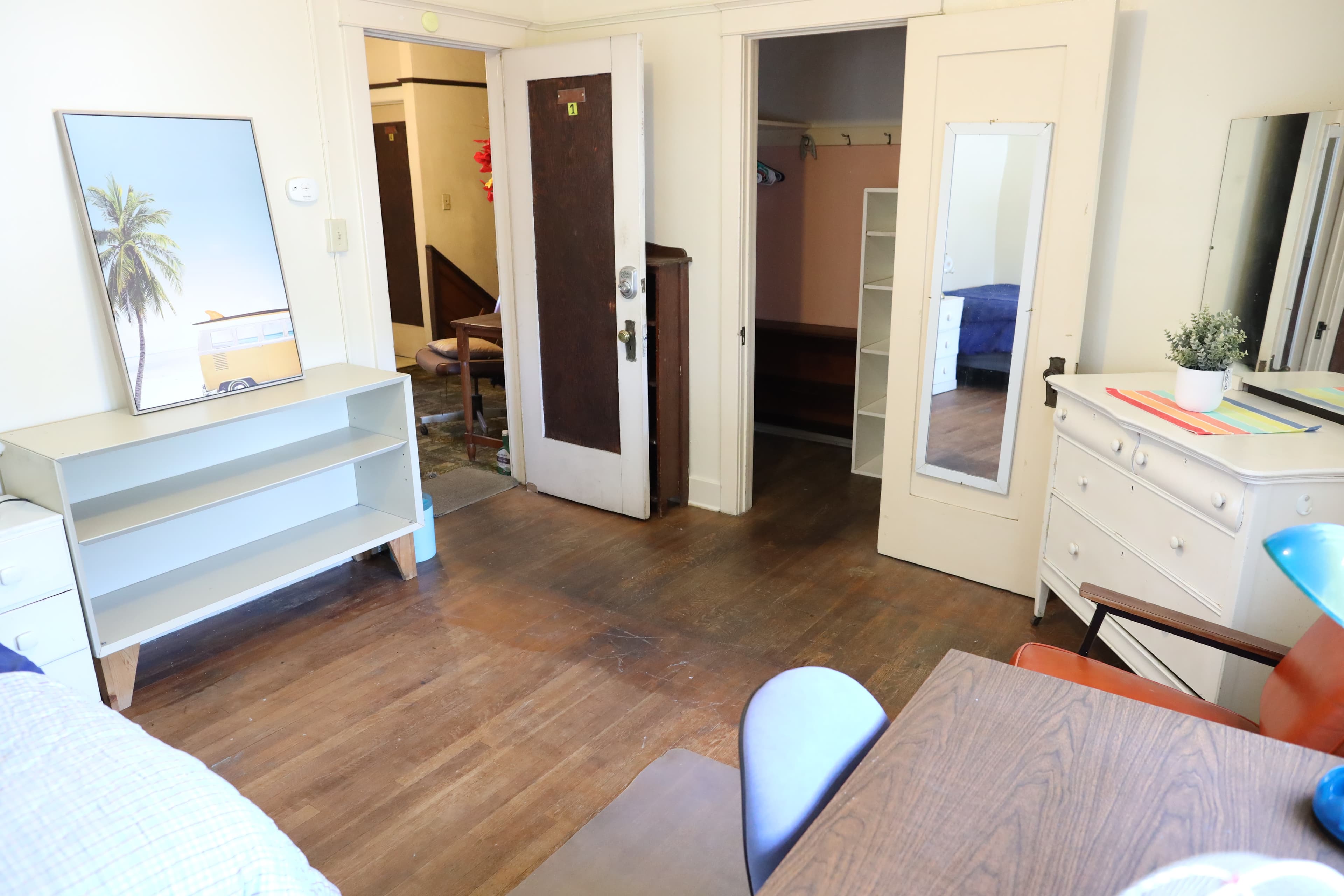 Daisy Property Room 1 Image 3